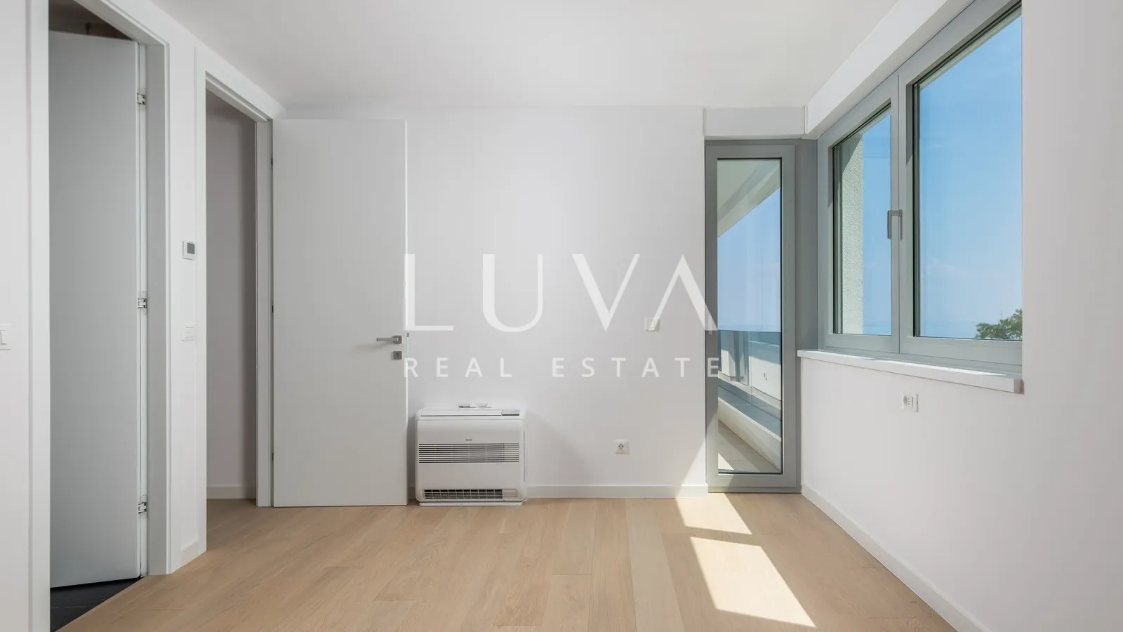 opatija, luksuzna novogradnja s pogledom na more, stan nkp 367,19 m2 - slika 8