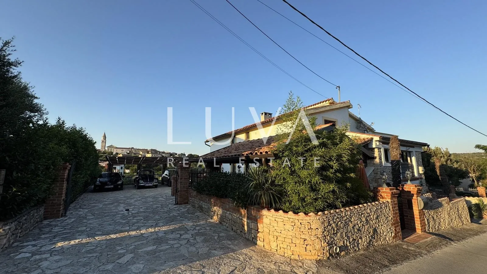 istra, višnjan, rustikalna kuća s tri apartmana, 580m2 - slika 27