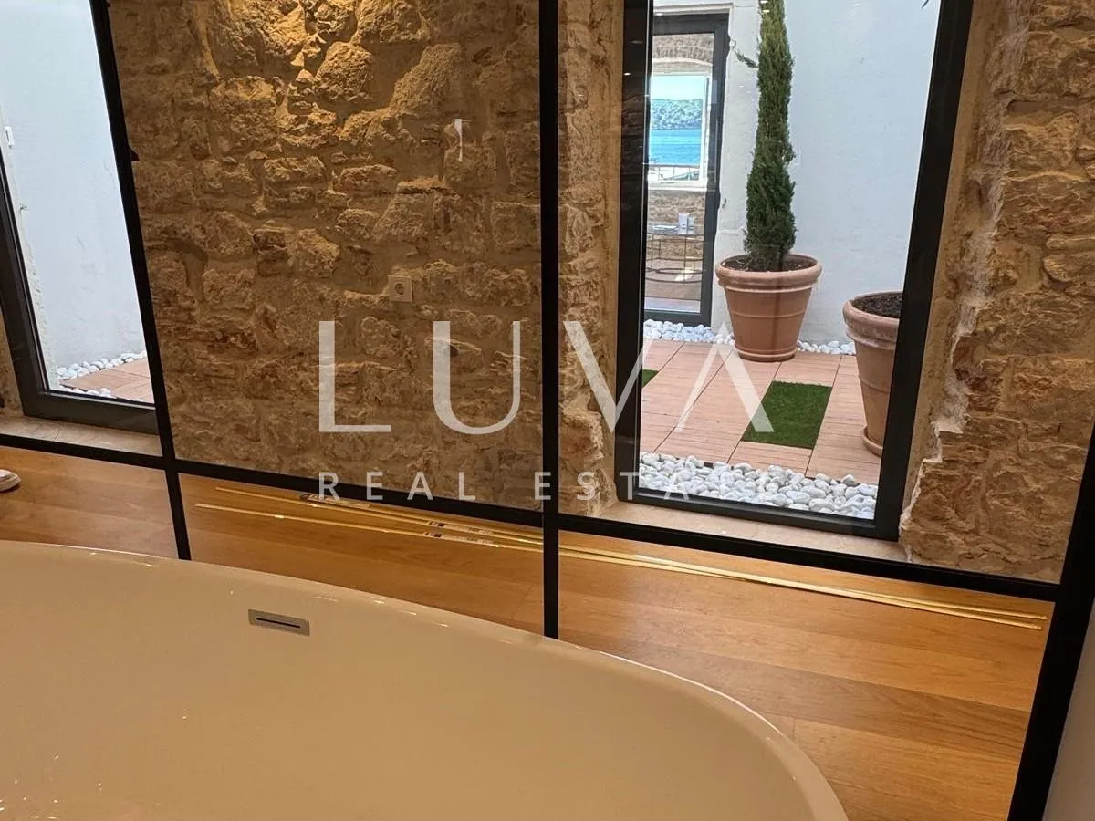 šibenik, centar, luksuzan stan 150m2 s pogledom na more - slika 8