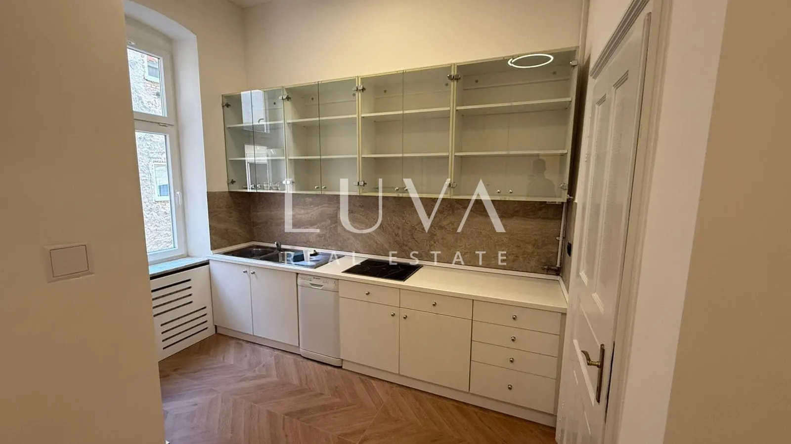 zagreb, centar, stan 253 m2, investicija za najam - slika 10