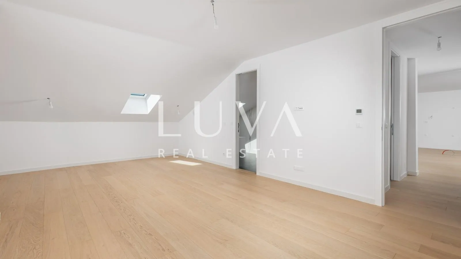 opatija, luksuzna novogradnja s pogledom na more, stan nkp 245,94 m2 - slika 17
