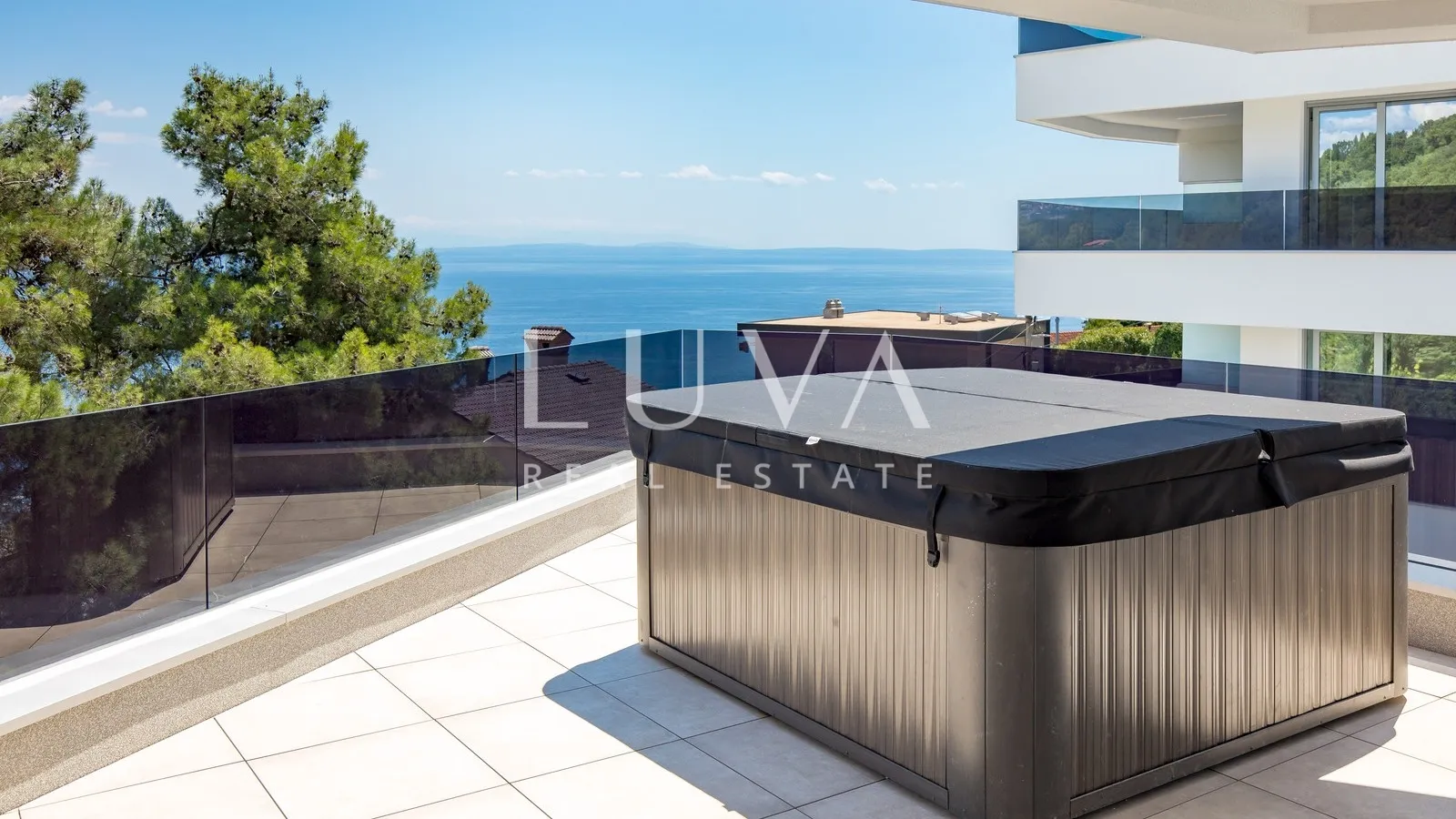 opatija, luksuzna novogradnja s pogledom na more, stan nkp 245,94 m2 - slika 2