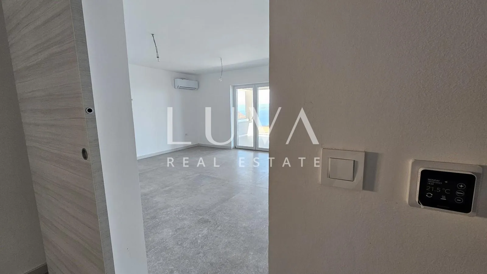 omiš, jesenice, 4 soban stan od 134 m2 s pogledom na more na prodaju - slika 11
