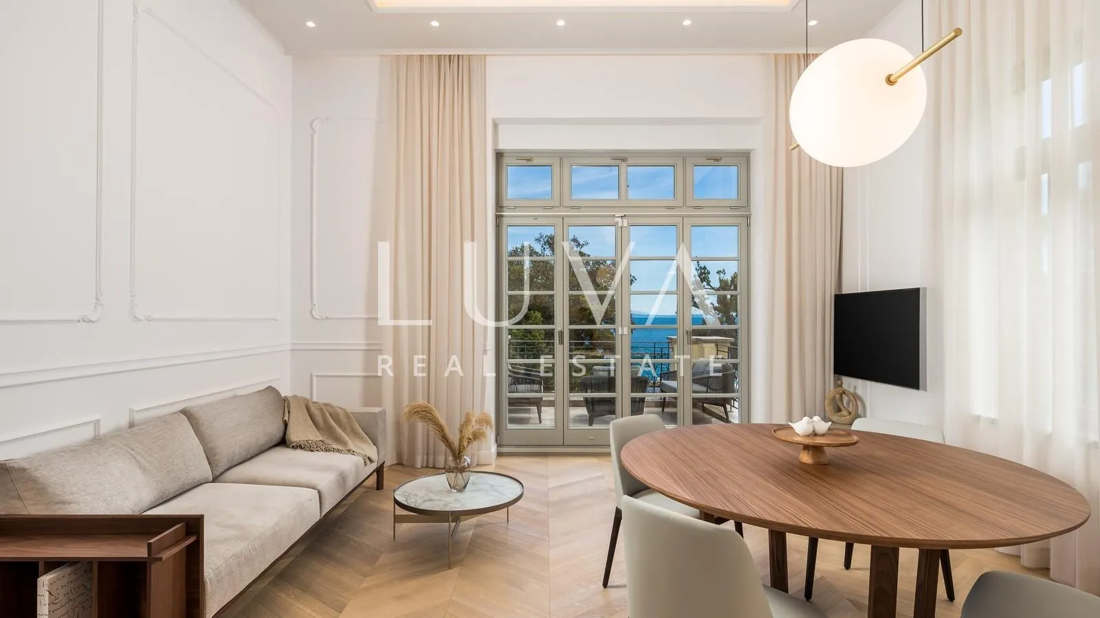 opatija, strogi centar, luksuzan stan nkp 93,79 m2 na prodaju - slika 3
