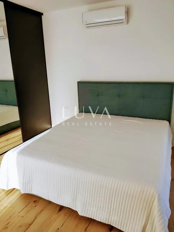šolta, rogač, luksuzna vila s bazenom uz more na prodaju - slika 30