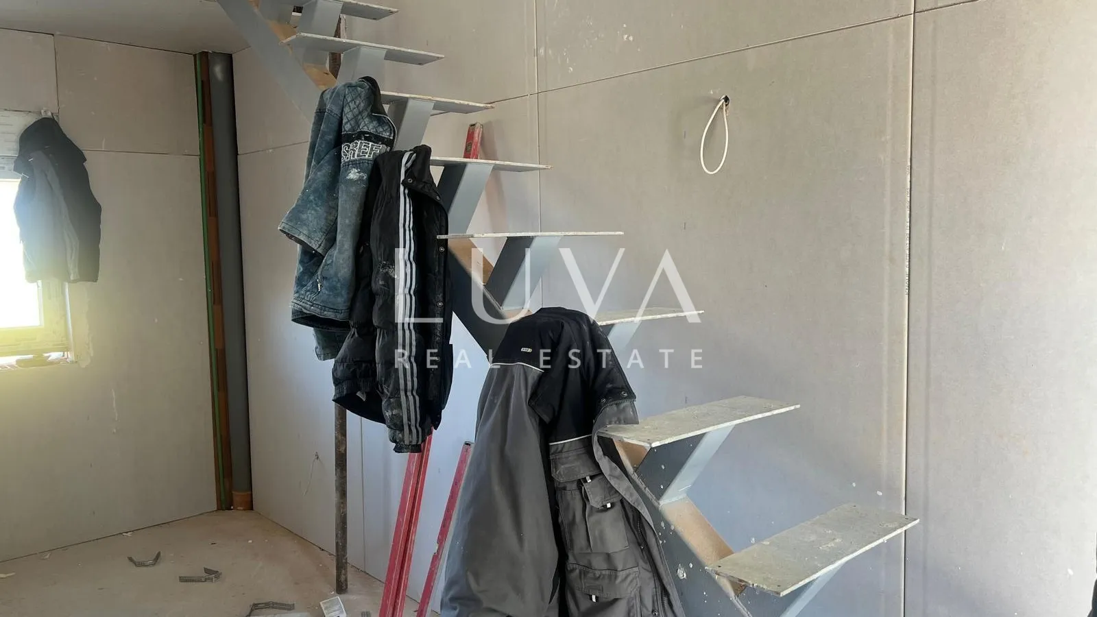 pag, povljana, 2 etažna kuća, jacuzzi, novogradnja, na prodaju - slika 3