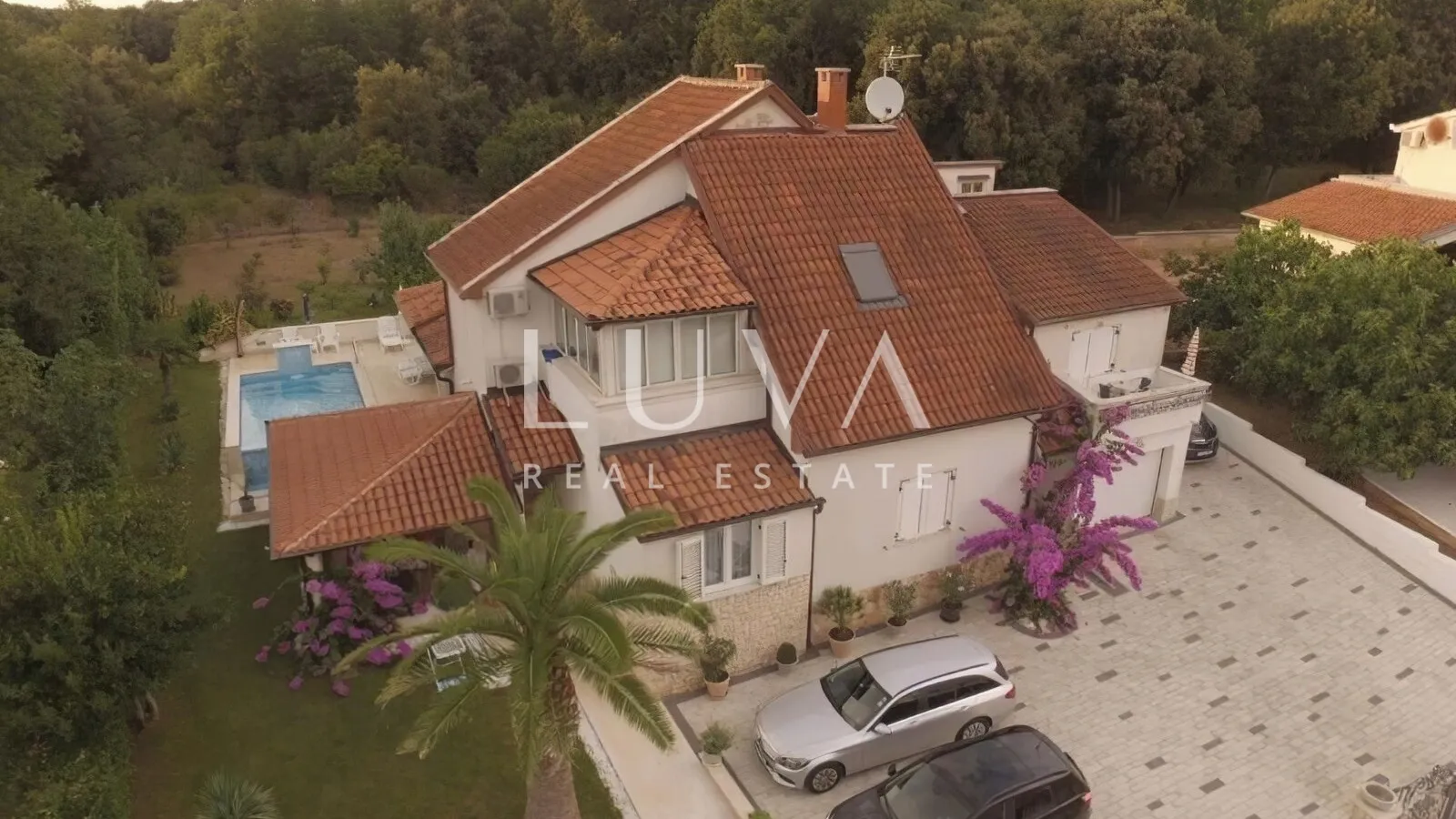 pula, izvanredna apartmanska kuća s bazenom na prodaju - slika 7