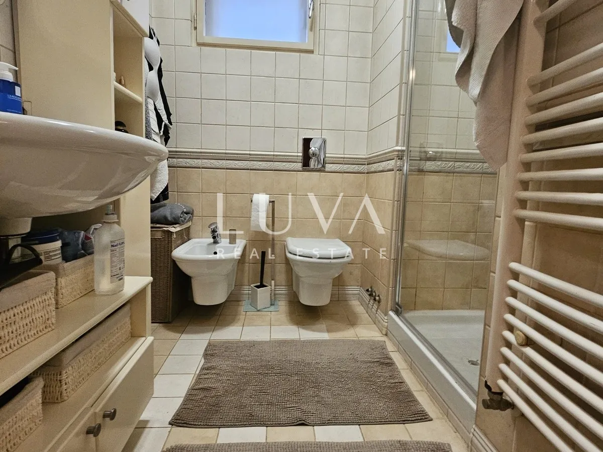 zagreb, lašćina, kuća 350m2 s dvorištem, prodaja - slika 14