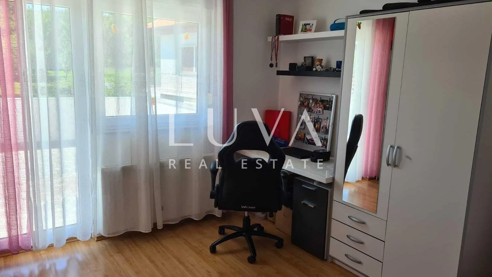 zagreb, mikulići, kuća s pogledom na zagreb, 380 m² - slika 29