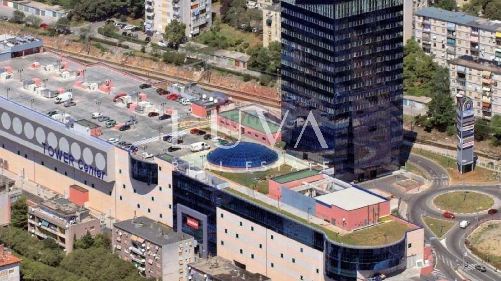 Rijeka, poslovni prostor na 5. katu u Tower centru, 27 m²