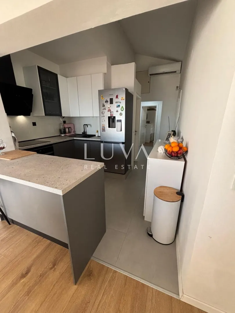 split, žnjan, 4s stan s pogledom na more, nkp 103 m2, prodaja - slika 7