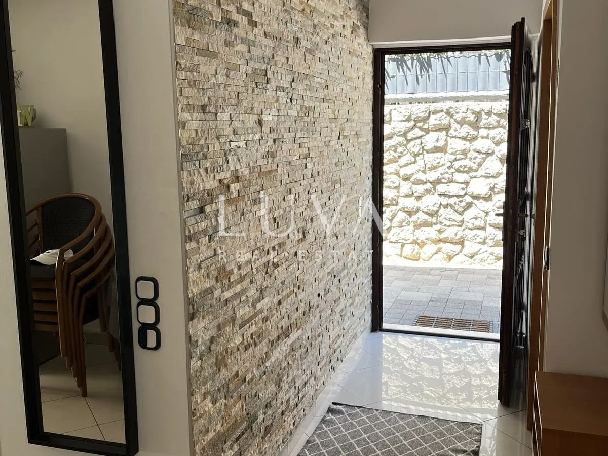 mali lošinj, artatore, kuća prvi red uz more na prodaju - slika 18