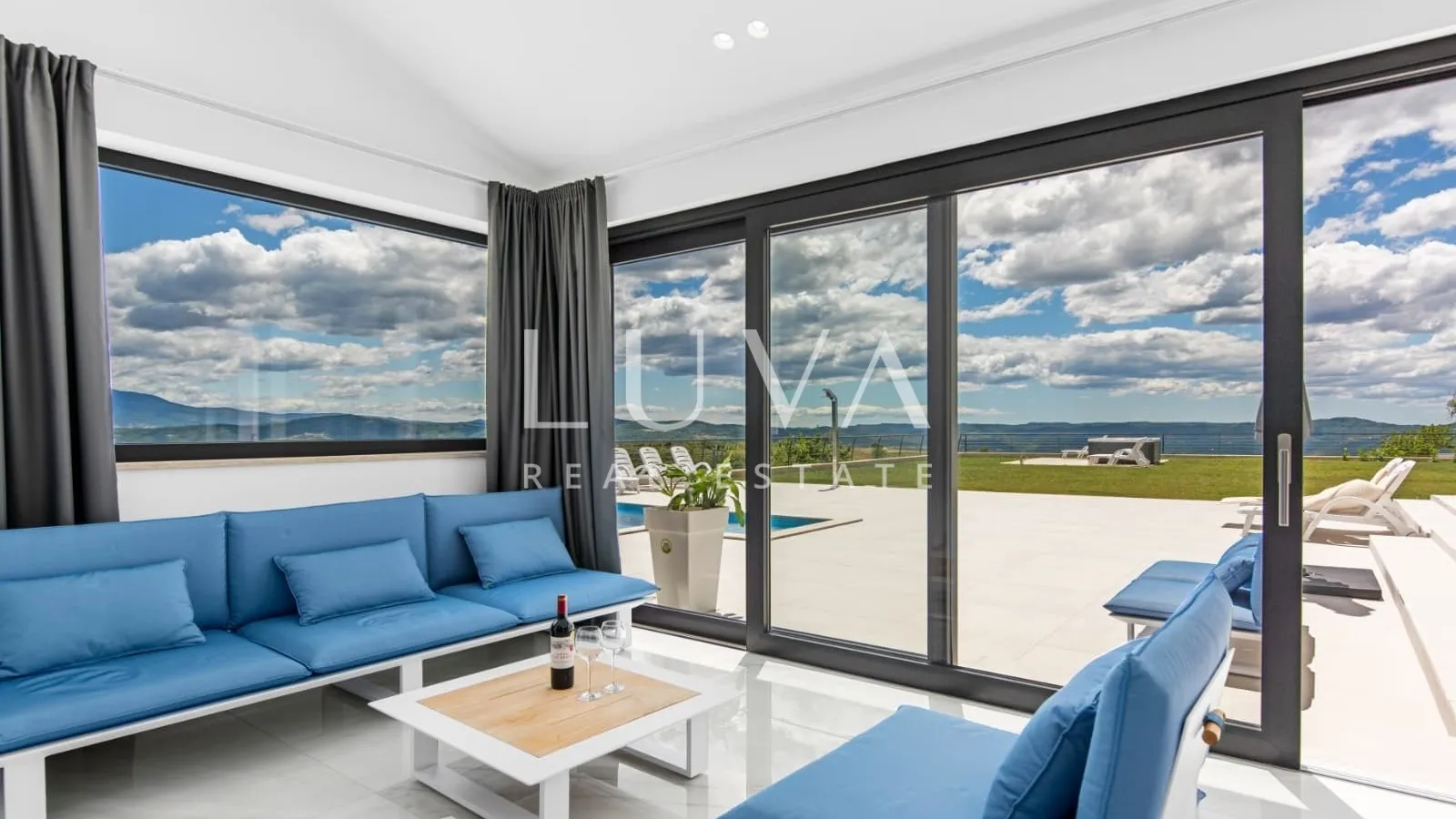 istra, vrh, moderna vila s jedinstvenim pogledom, 190 m2 - slika 3