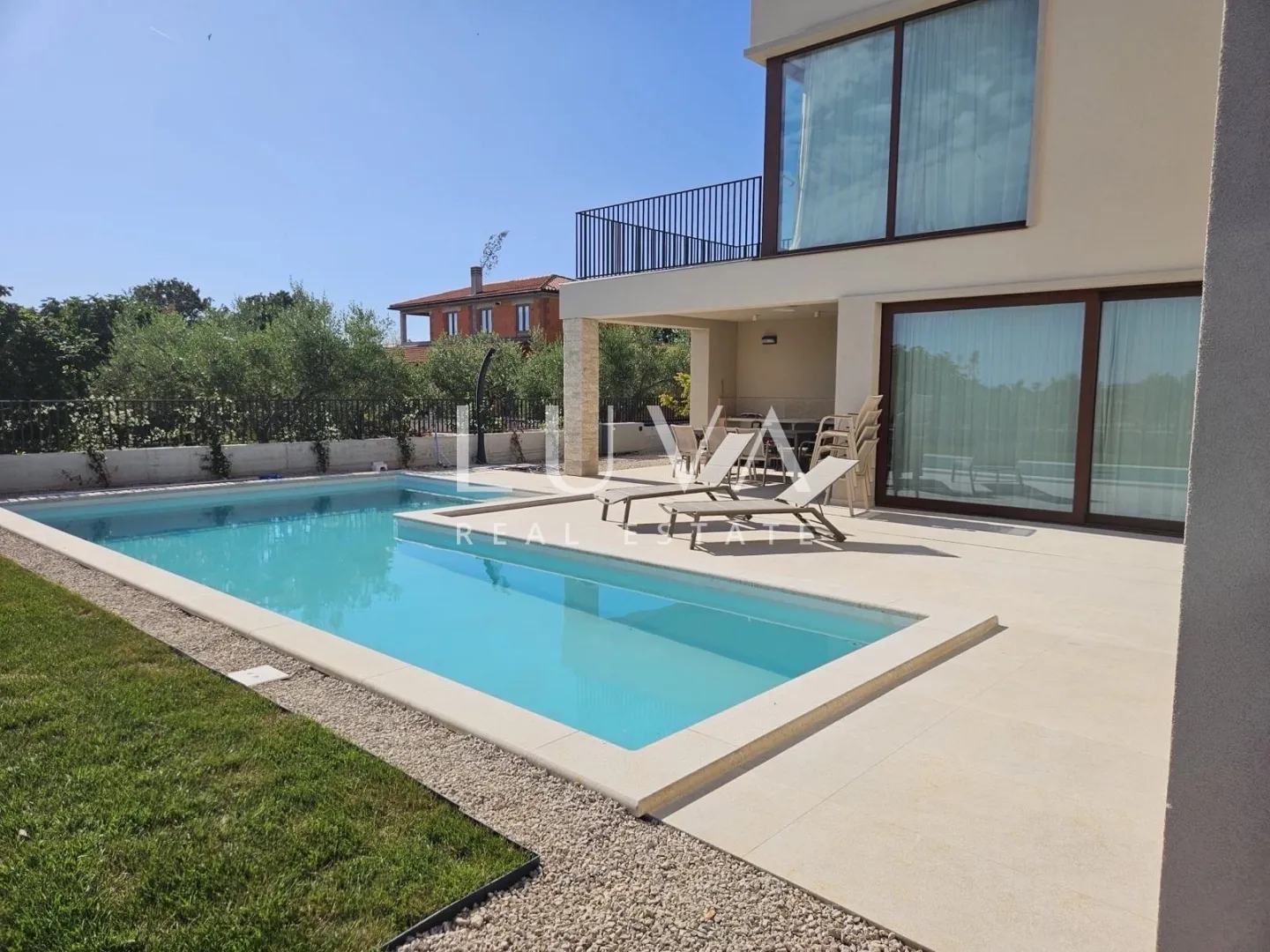 poreč, vabriga, kuća s bazenom 206 m2 na prodaju - slika 22