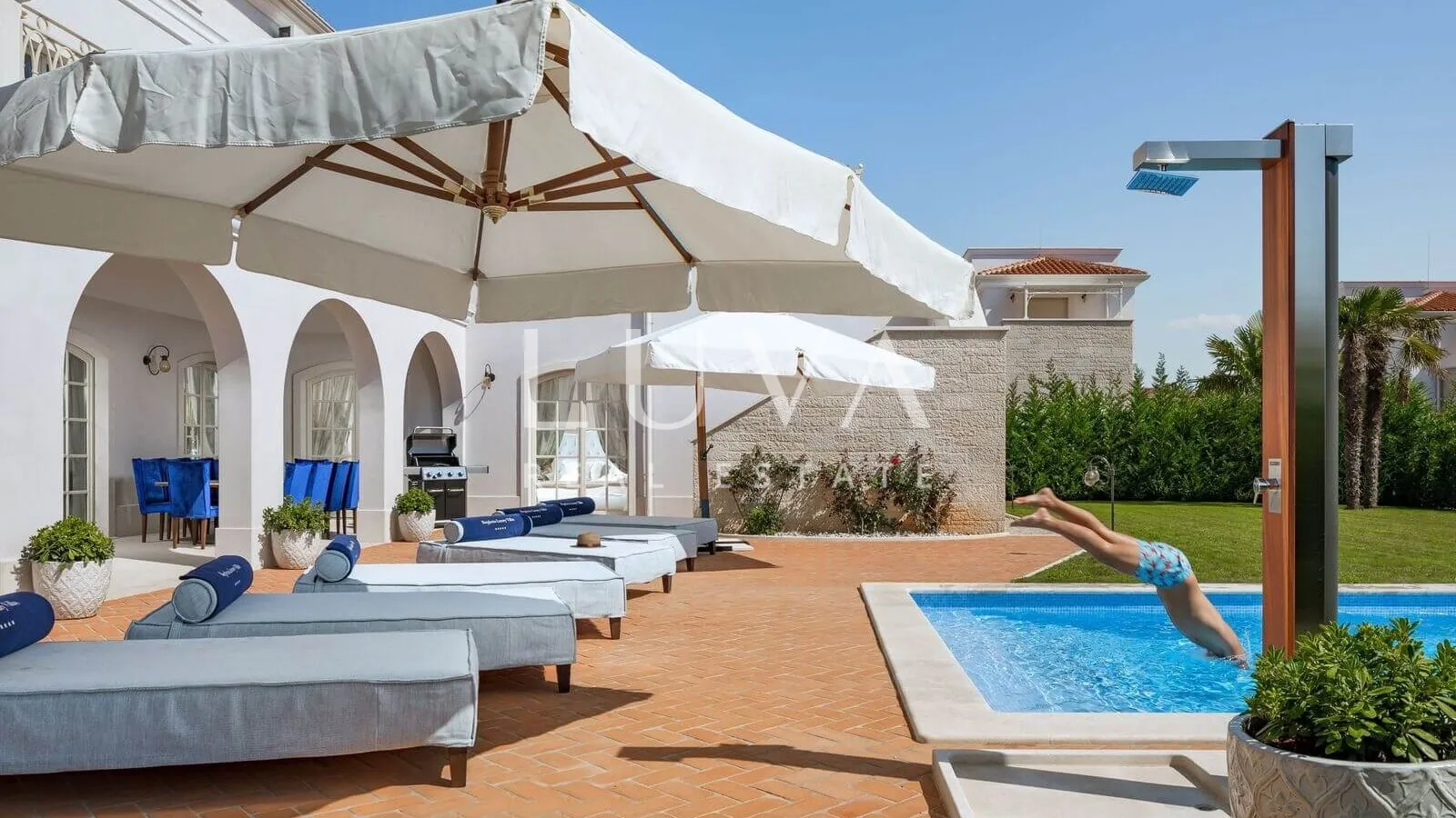 luksuzna vila klasičnog uređenja, poreč, istra - slika 23