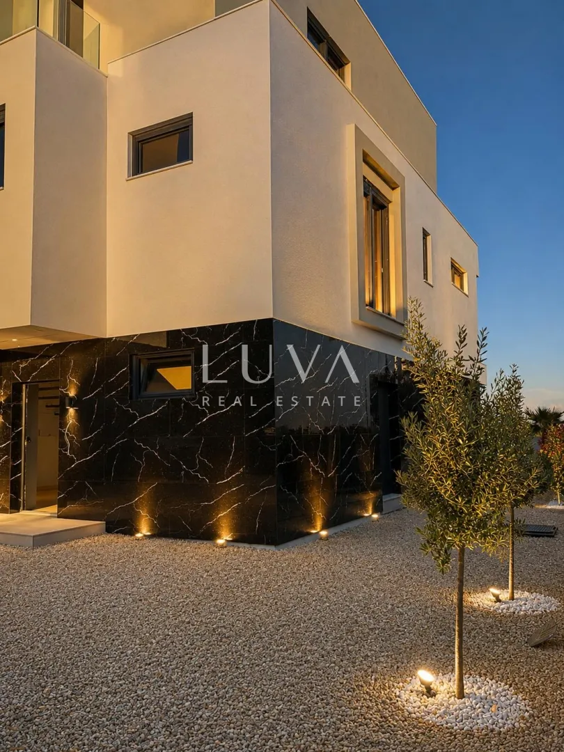 sukošan, zadar, luksuzna vila s bazenom uz more na prodaju - slika 9