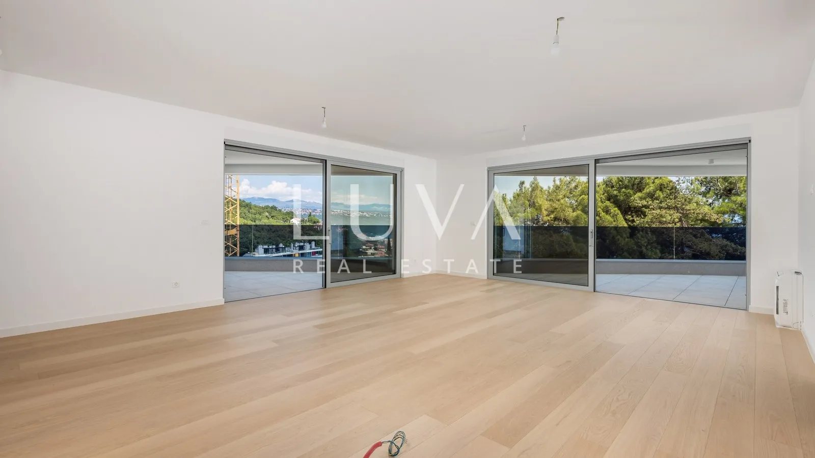 opatija, luksuzna novogradnja s pogledom na more, stan nkp 246,82 m2 - slika 25
