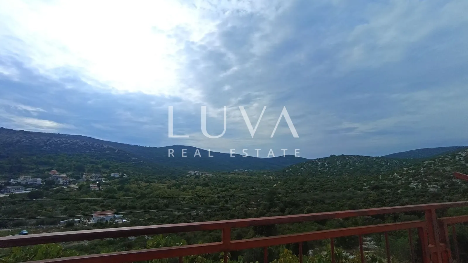 marina, trogir, prodaja dvojne kuće 247 m2 na 3 etaže + parking - slika 18