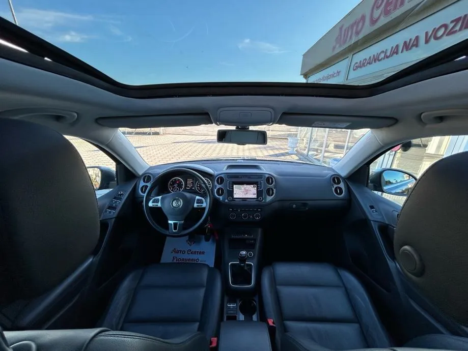 vw tiguan 1,4 tsi 2016.,r-line, navi, koža, grij sjed, šiber, alu 18 - slika 9