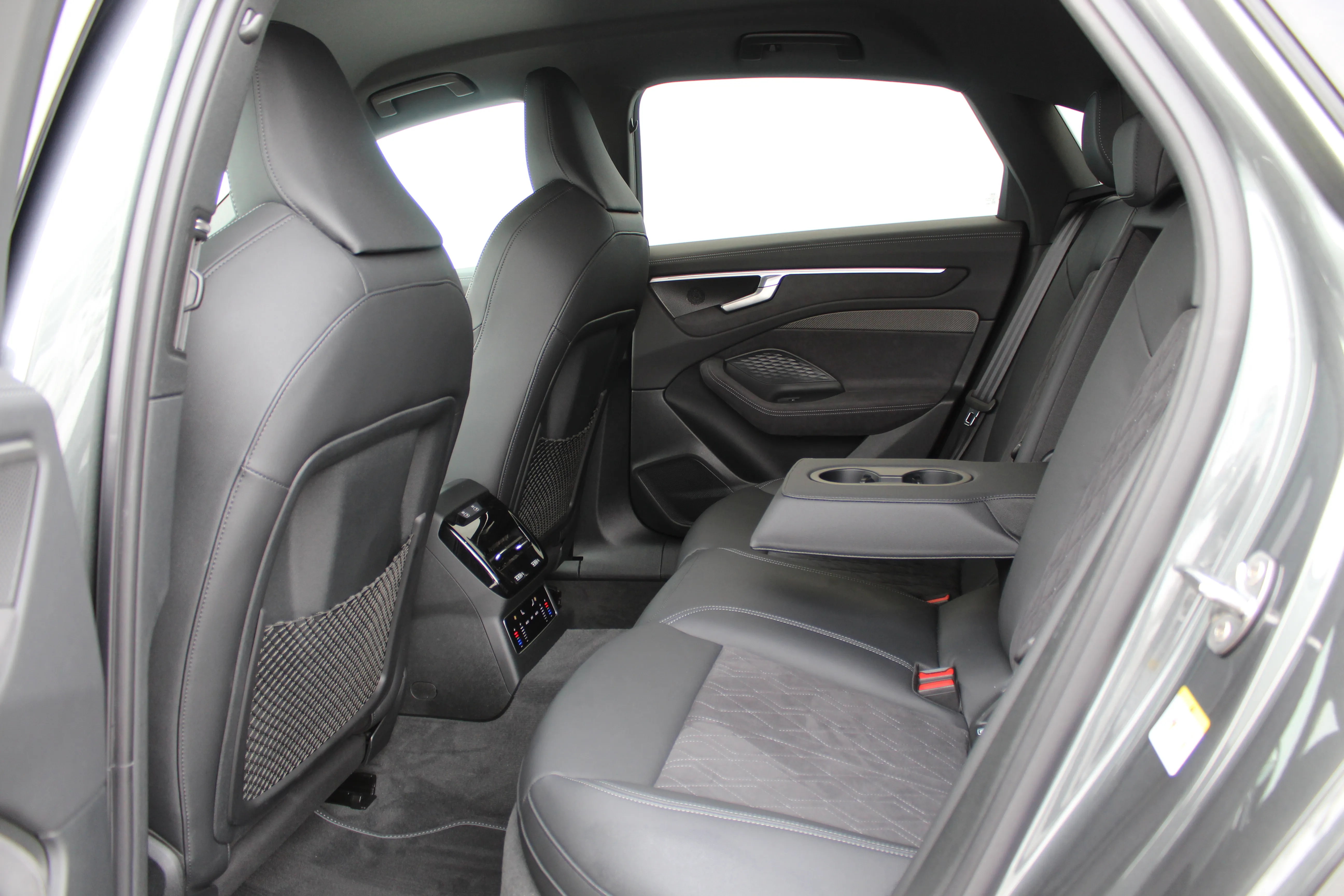 13215 audi a6 40 tdi quattro s tronic - slika 11