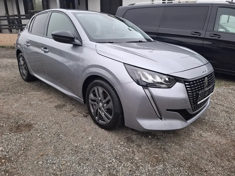 peugeot 208 1,2 puretech*style*100ks*klima*tempomat* - slika 3