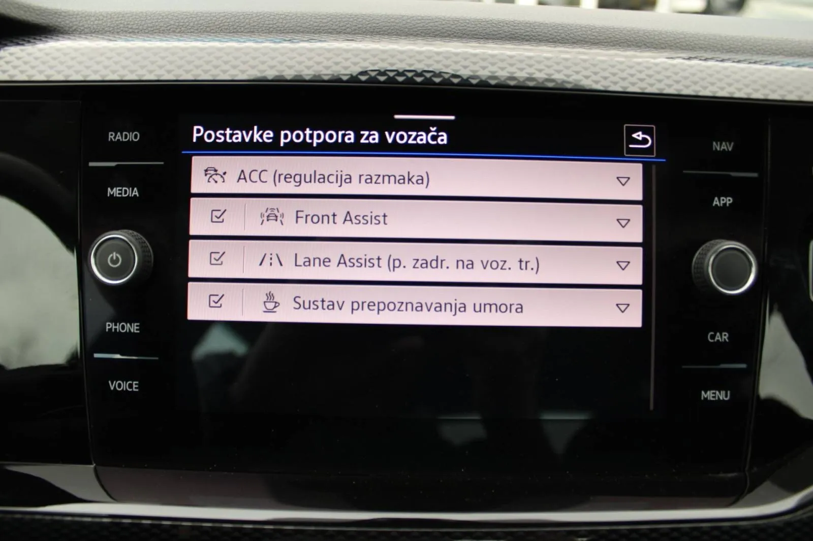 vw taigo 1.0 tsi - slika 10