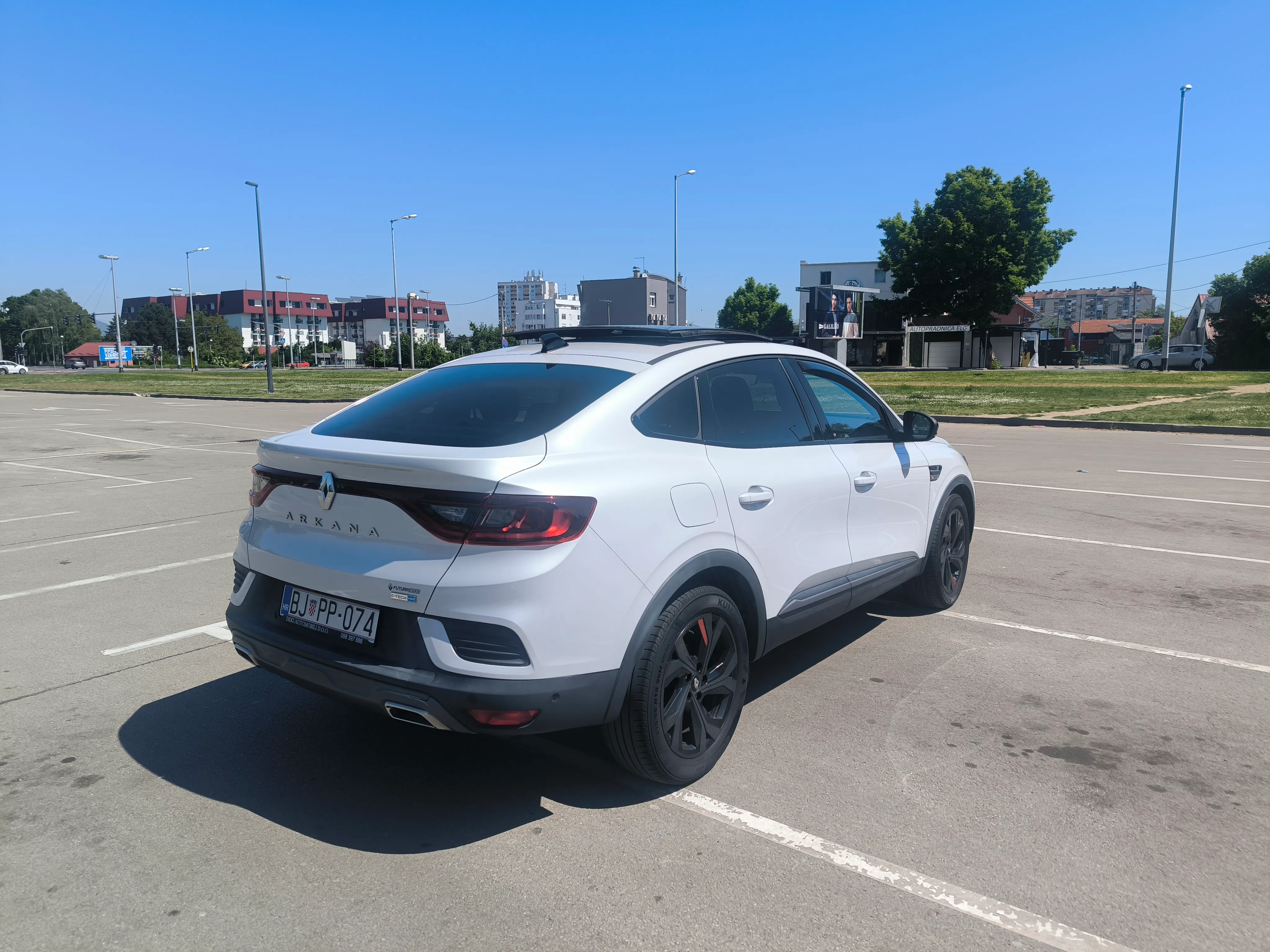 renault megane conquest 1,6 r.s.line, full oprema, kamera 360, ekstra - slika 9