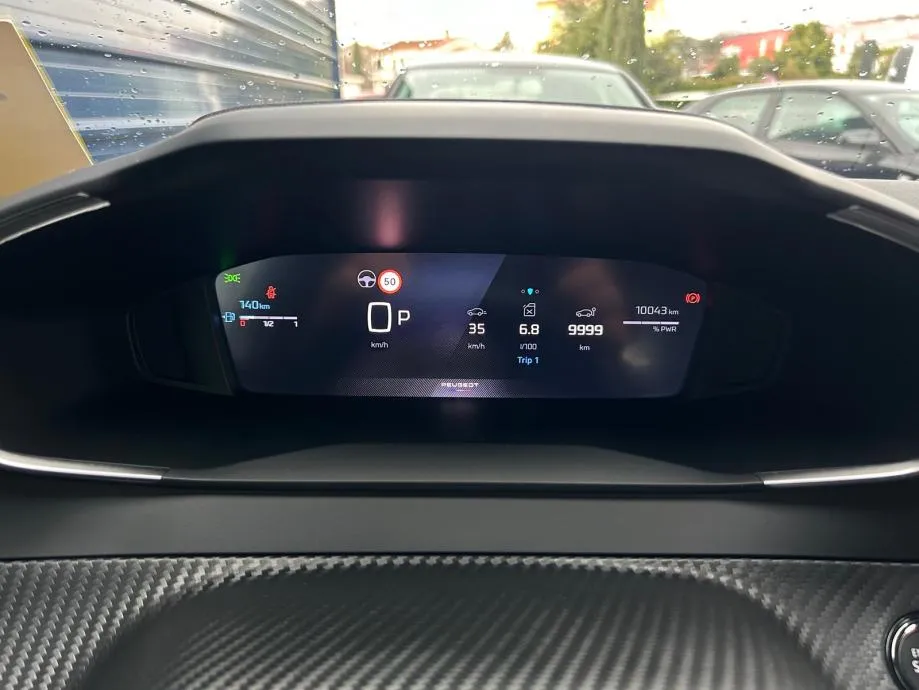 peugeot 2008 hybrid 136 - 2025 - 10.000km - gratis registracija!! - slika 22