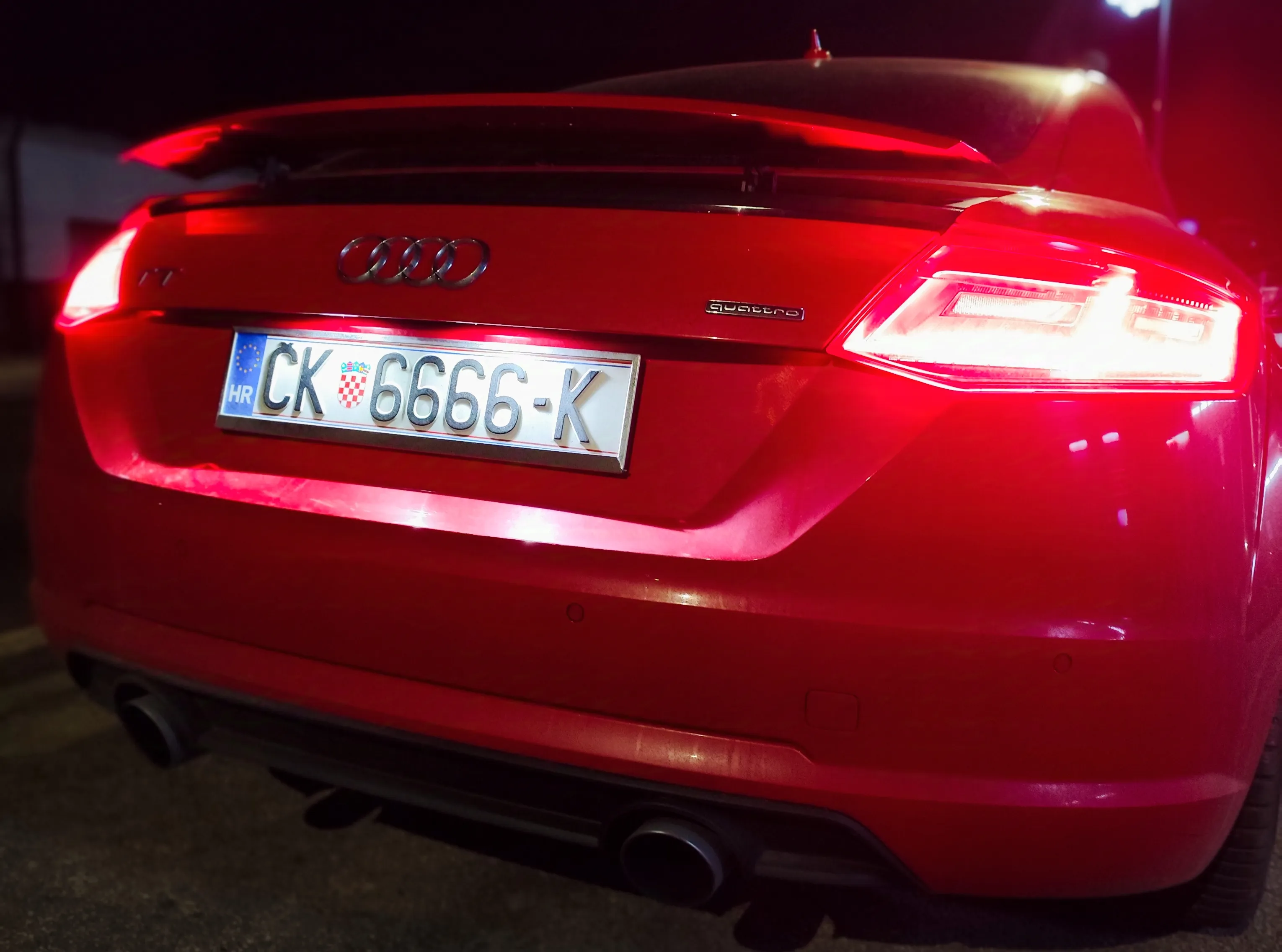 audi tt,2.0 tfsi quattro,s-line,sportback - slika 6