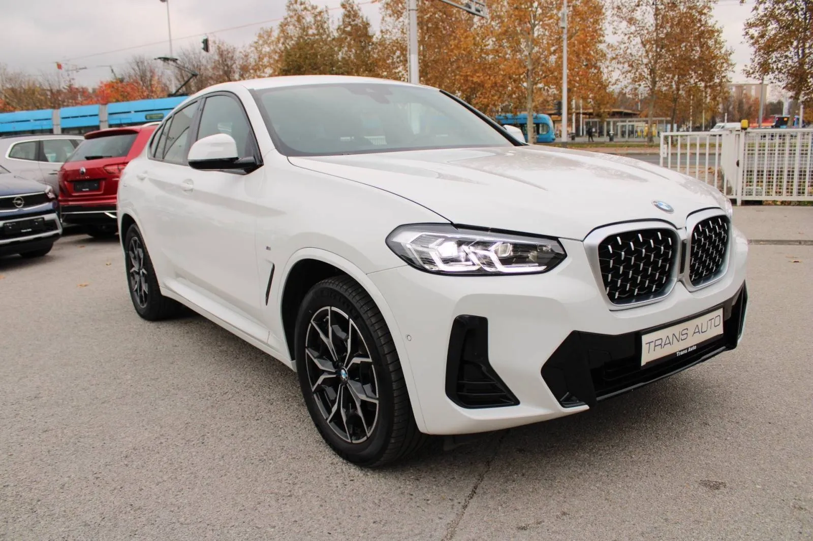 bmw x4 20d xdrive automatik m-paket *led, navigacija, kamera* - slika 3