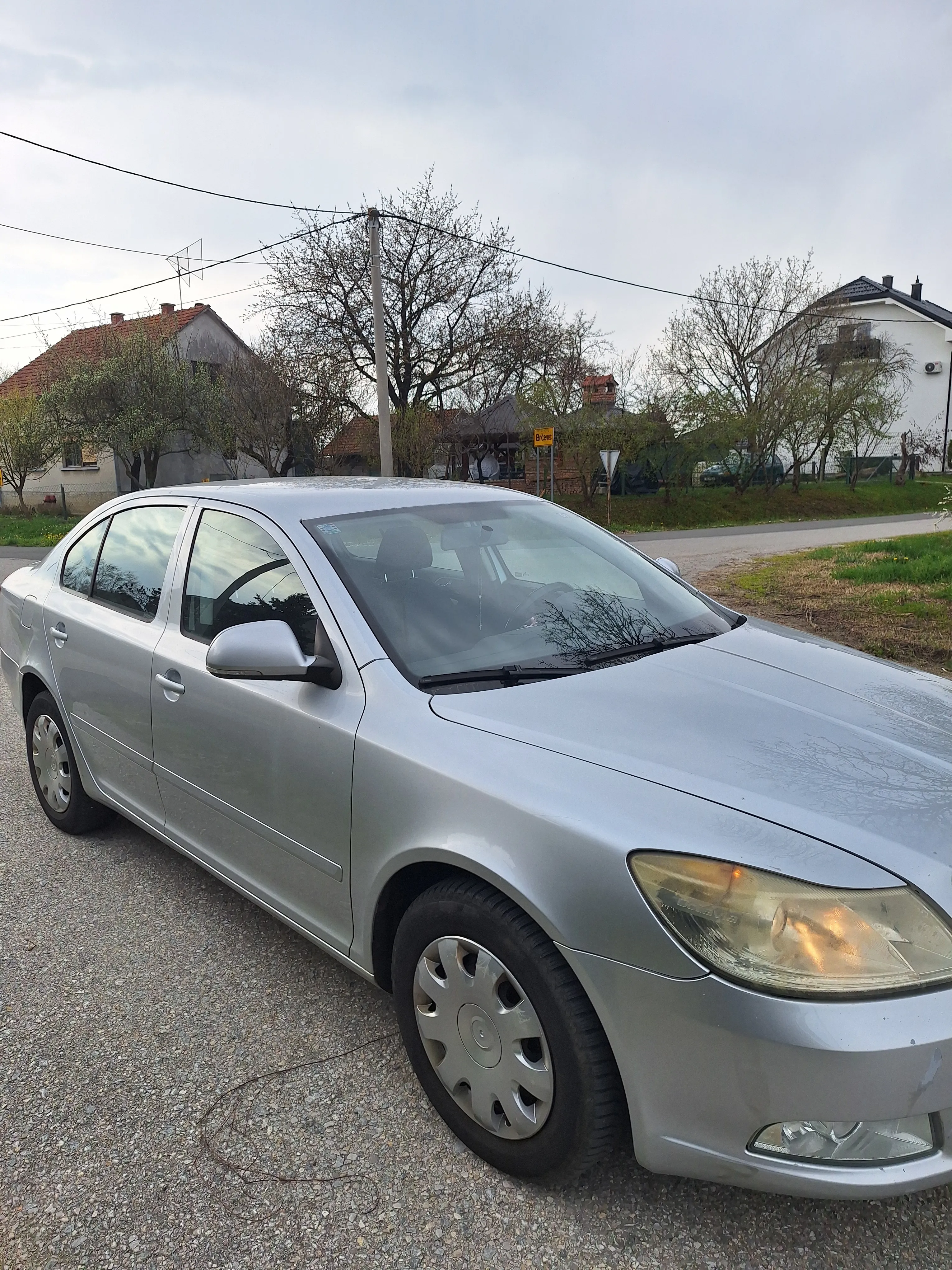 škoda octavia 1,9 tdi 2009 g. reg. 05/27 - slika 3