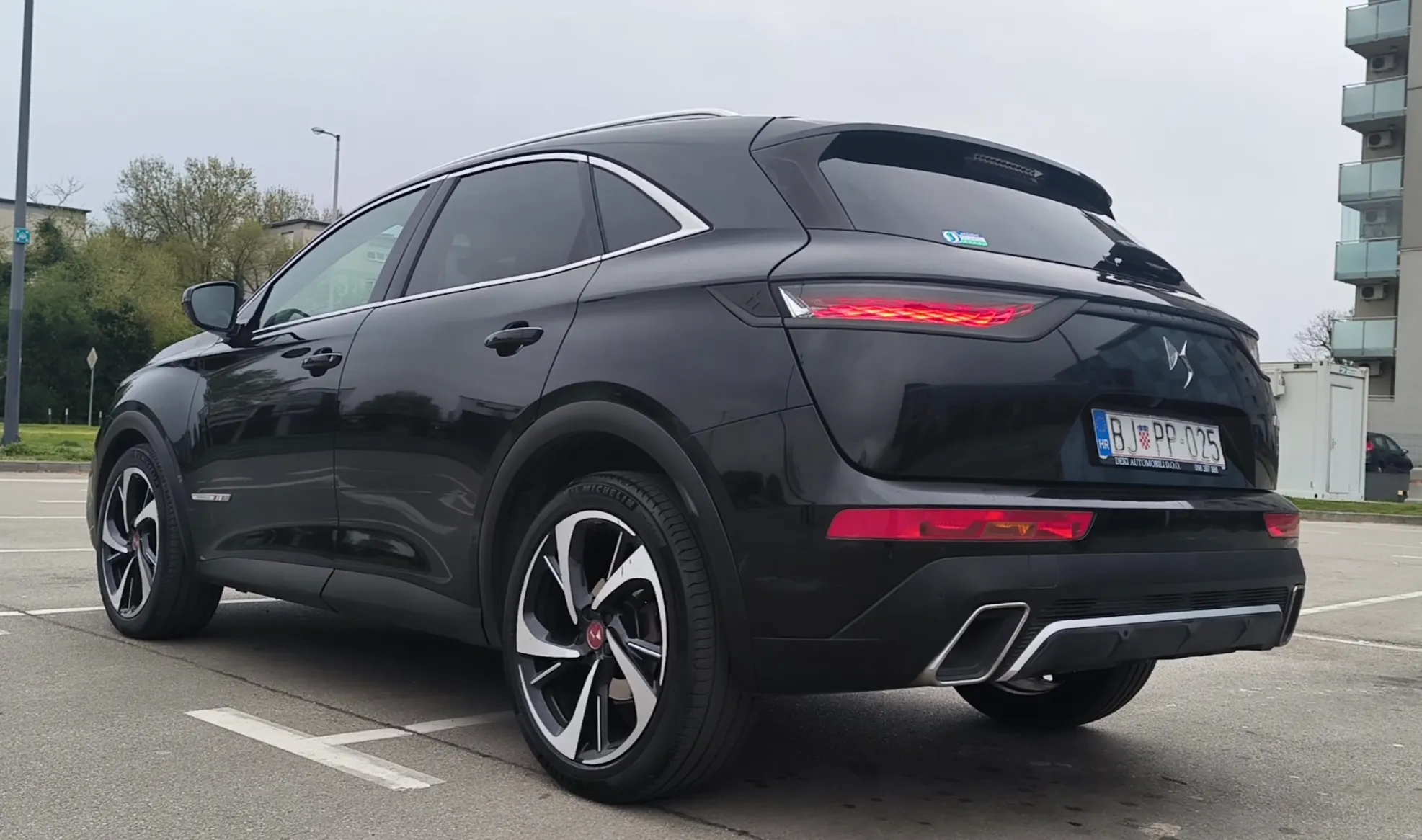 ds7 crossback 2.0hdi, perfomanse line plus, panorama, kamera 360, top - slika 6