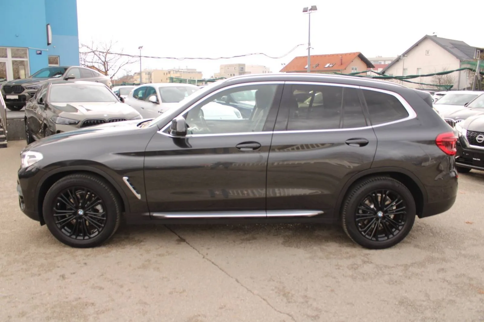 bmw x3 xdrive 20d automatik luxury line *led, navigacija, kamera* - slika 20