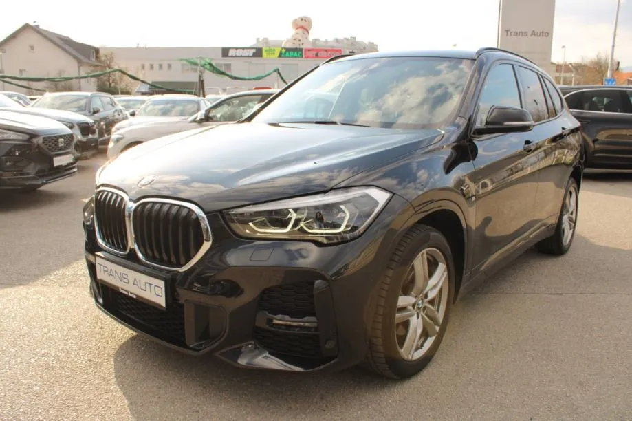 BMW X1 18d AUTOMATIK ///M Paket *LED,NAVIGACIJA,KAMERA* - Zagreb