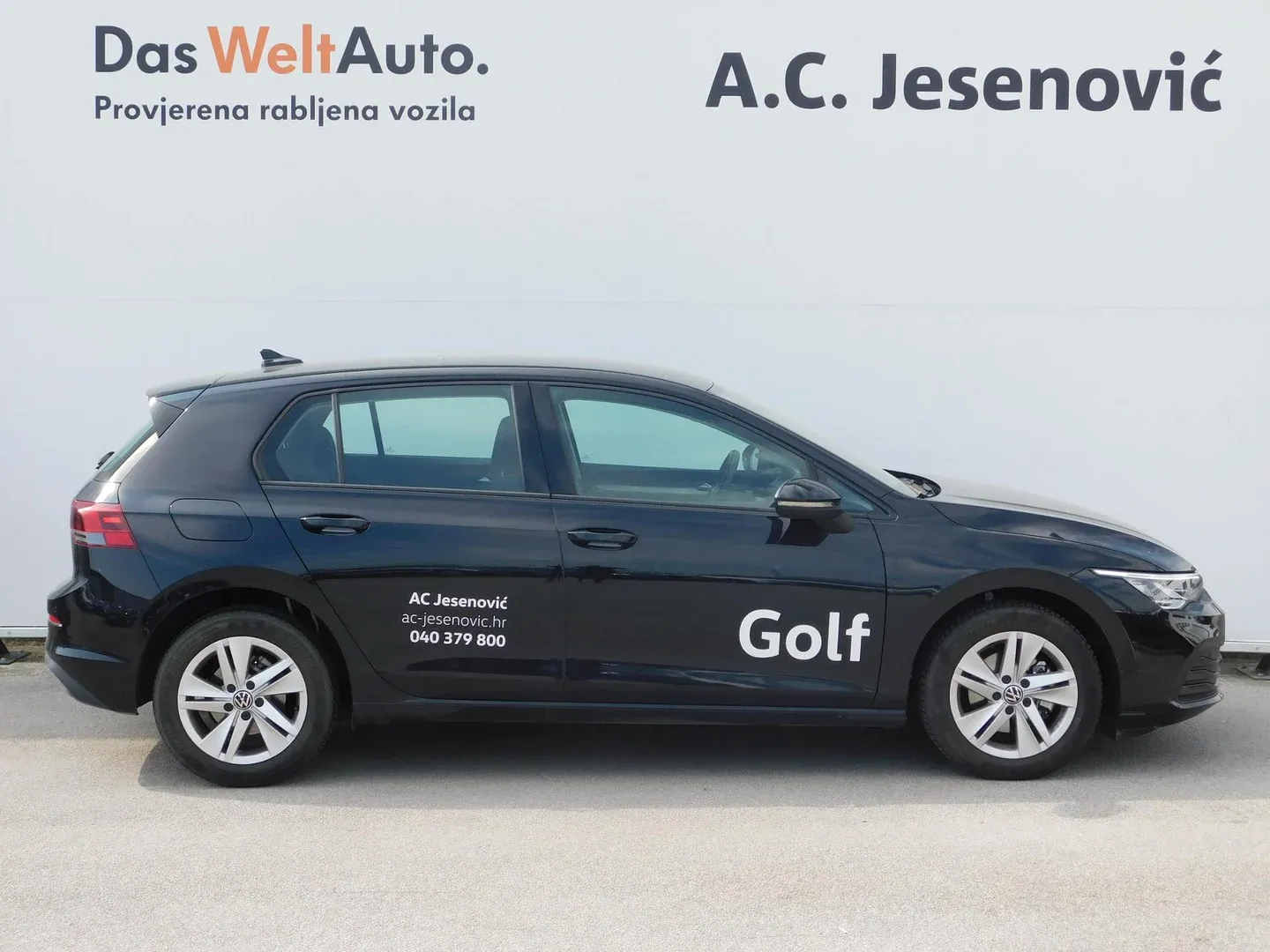 09831 volkswagen golf 1.0 tsi life - slika 4