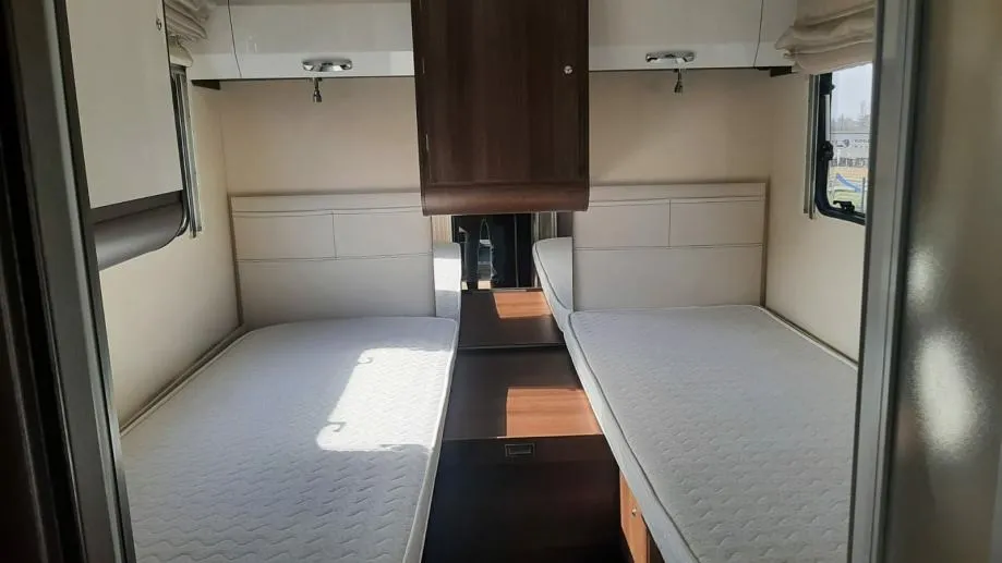 caravans international elliot 86 xt, odlično stanje, garancija... - slika 15