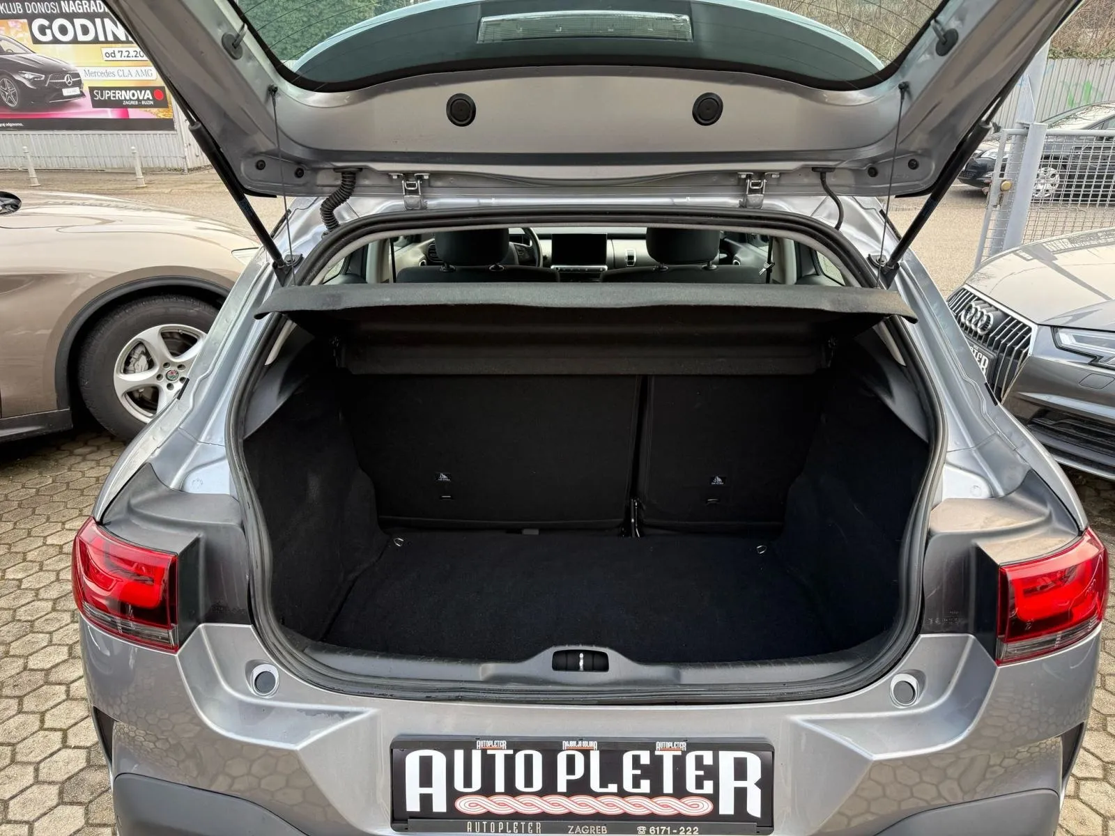citroën c4 cactus 1,2 puretech, automatik, park senzori, 4x garancija! - slika 9