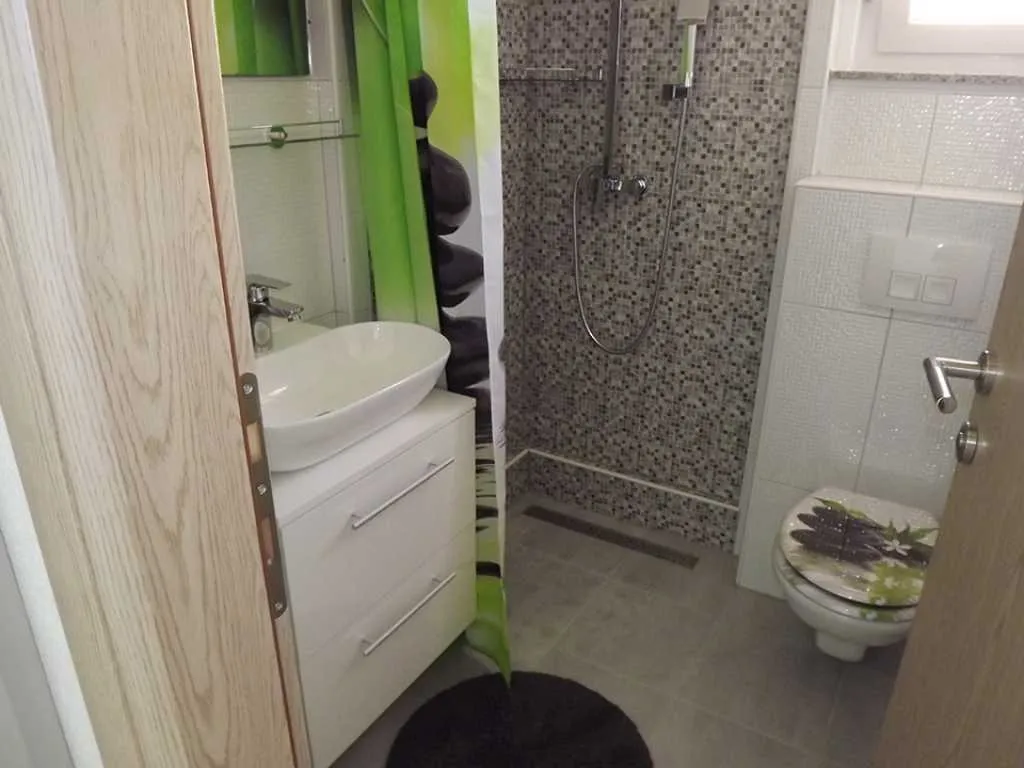 apartmani color - slika 13