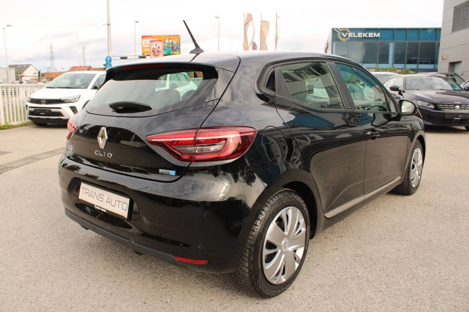 renault clio 1.6 e-tech hybrid automatik - slika 4