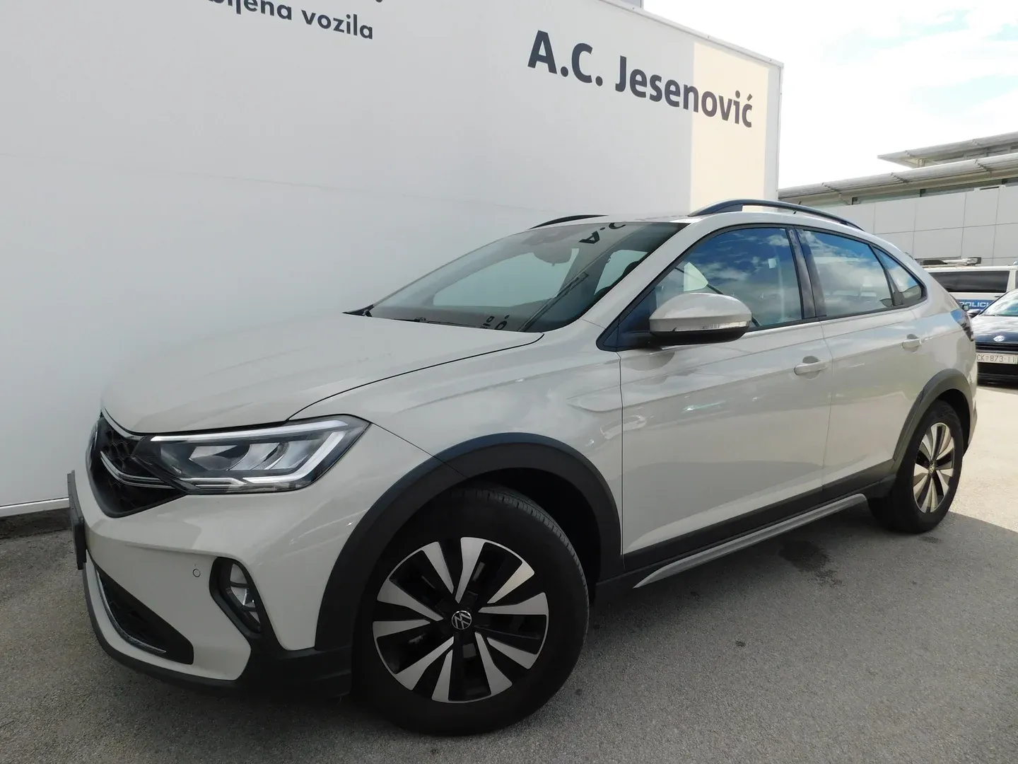 10113 volkswagen taigo 1.0 tsi life - slika 7