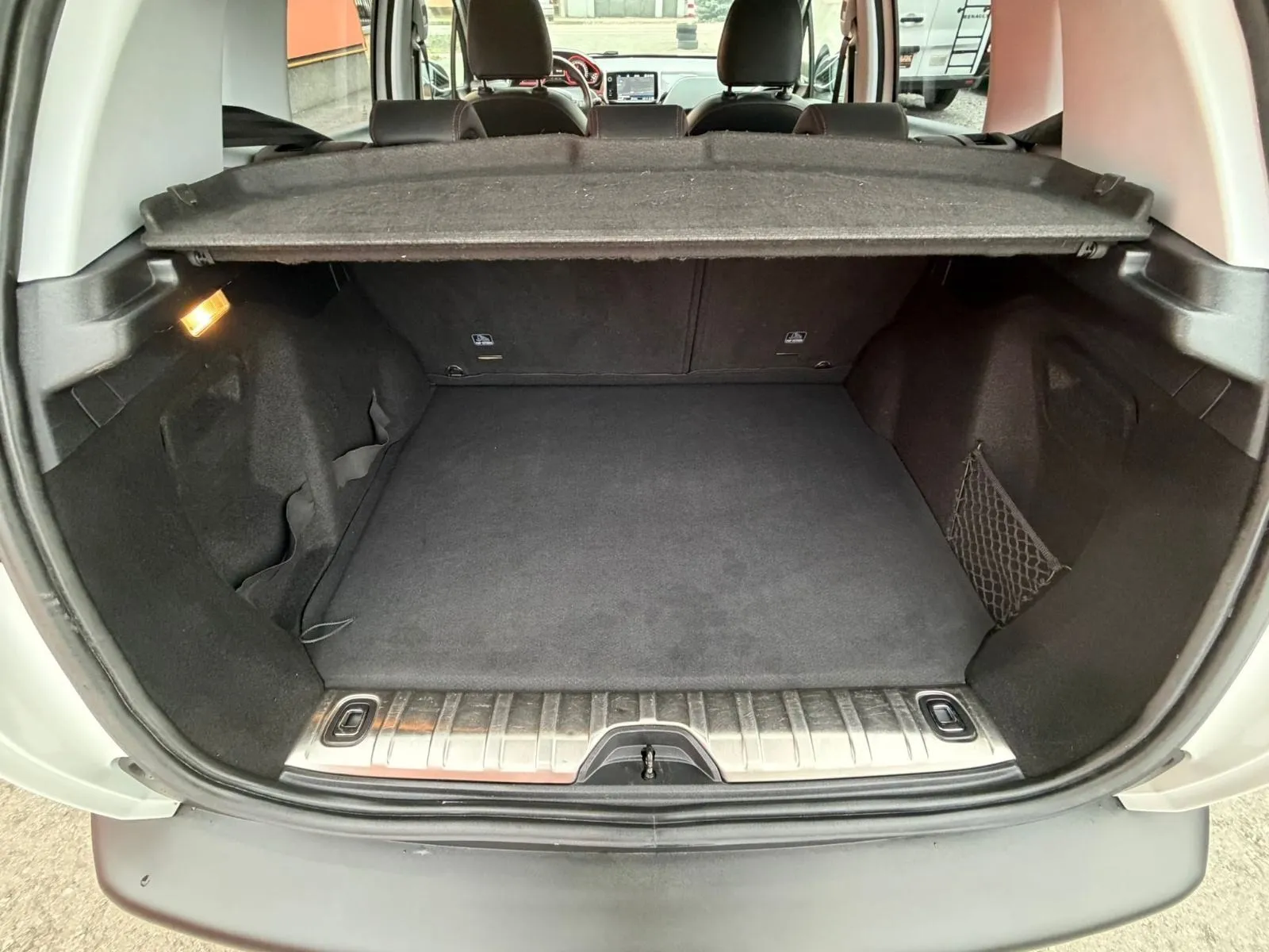 peugeot 2008 1.2 puretech •2018.g.•gt line•kamera•leasingbezučešća - slika 6