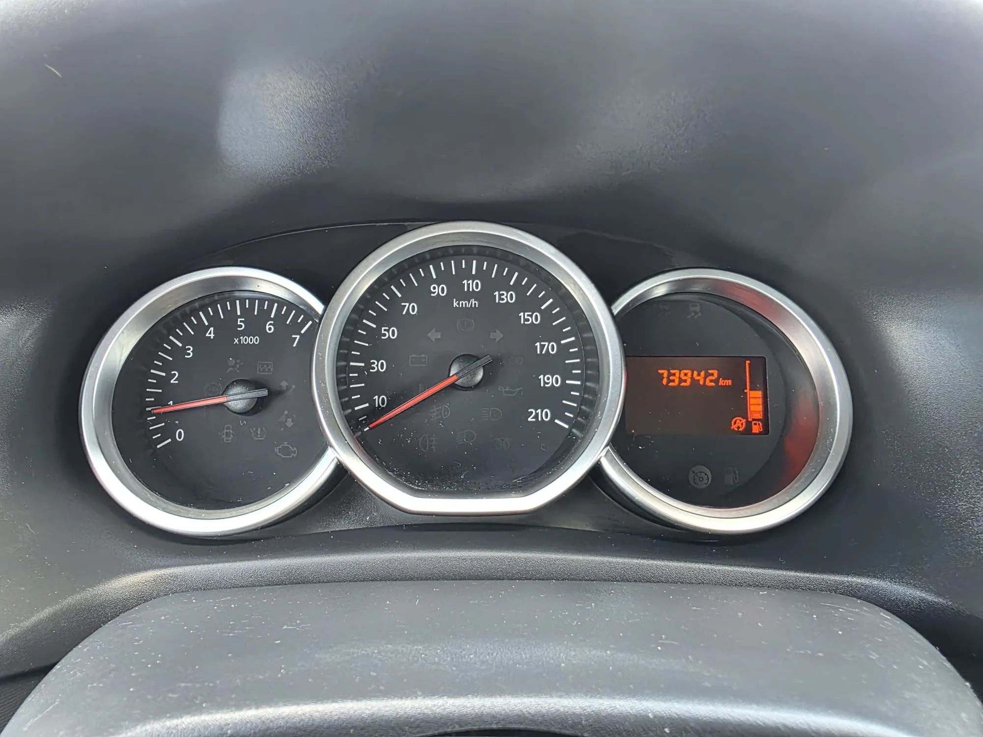 dacia sandero 0,9 tce 90 2017 g. 74000 km kartice - slika 17