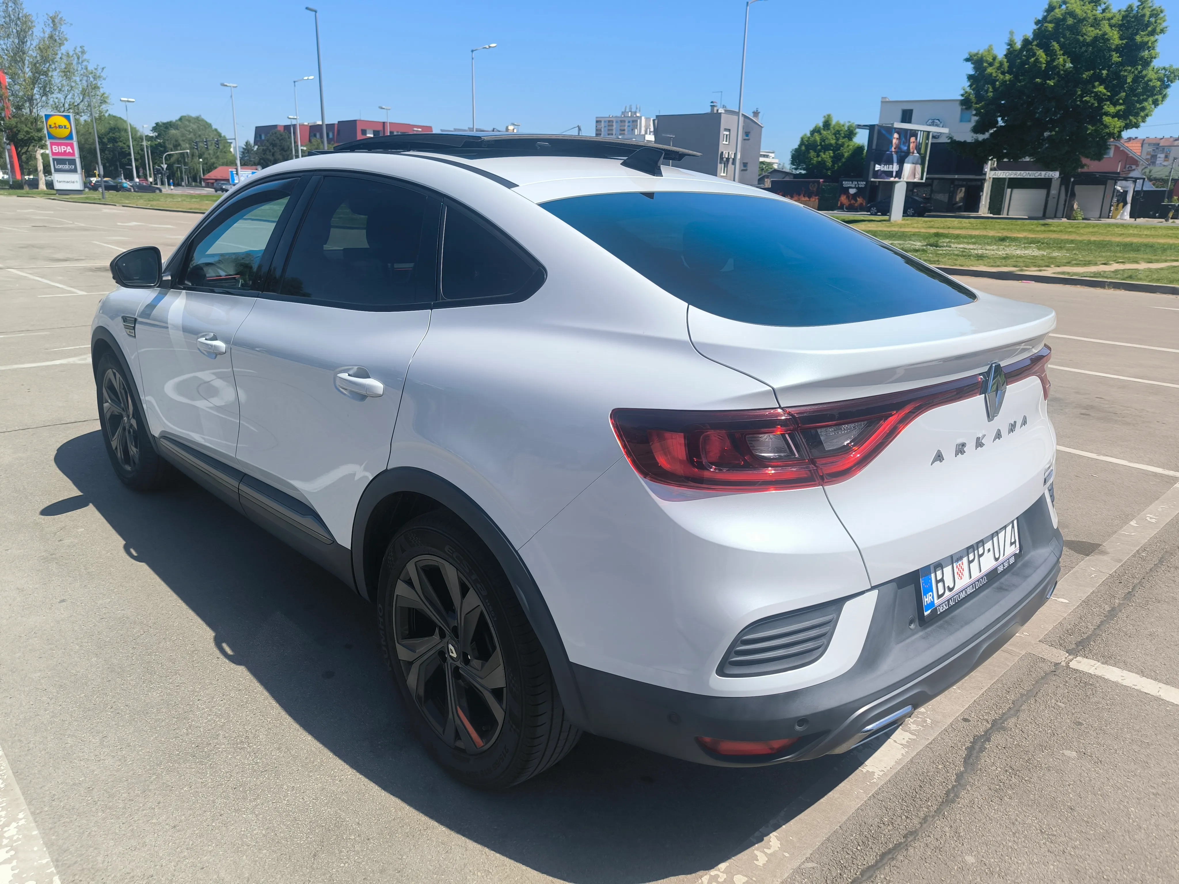 renault megane conquest 1,6 r.s.line, full oprema, kamera 360, ekstra - slika 12