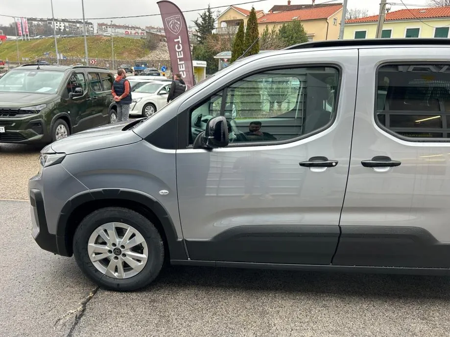peugeot rifter business l2 allure bluehdi 130 eat8 - slika 7