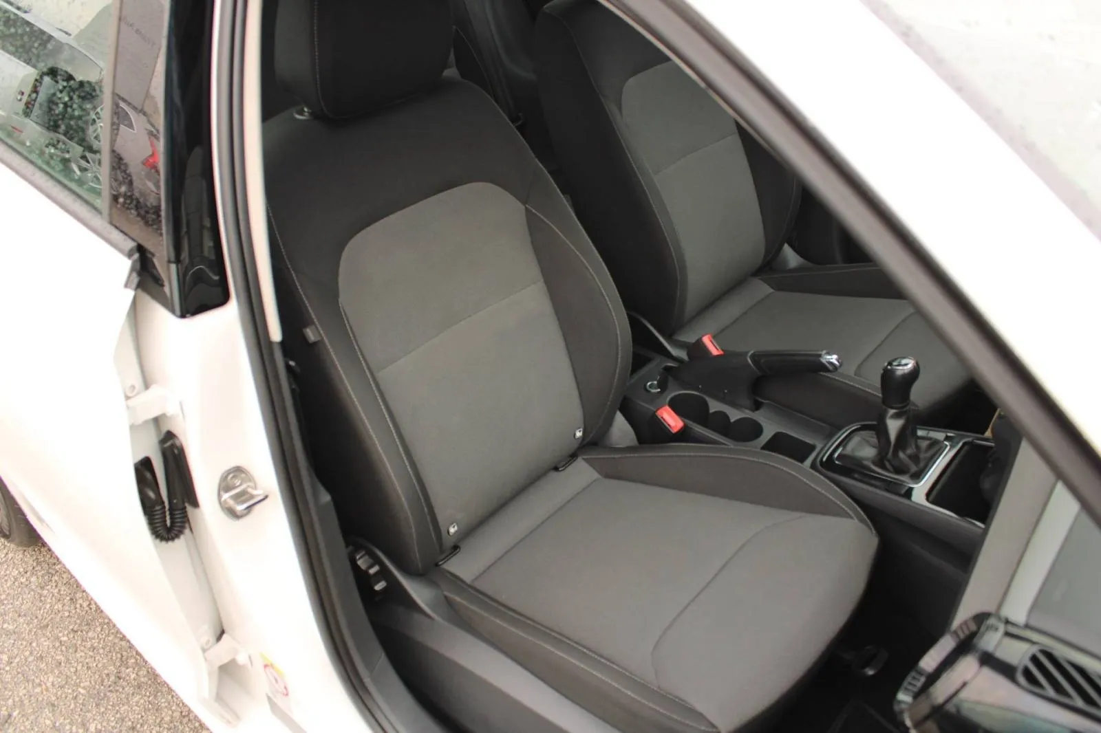 škoda fabia 1.0 tsi - slika 10