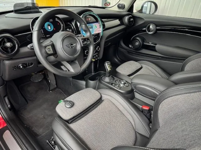 pametna kupnja ! mini cooper se max electric 184 ks red racing - slika 20