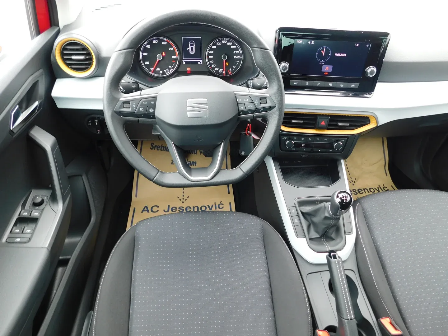 09462 seat arona 1.0 tsi style - slika 10