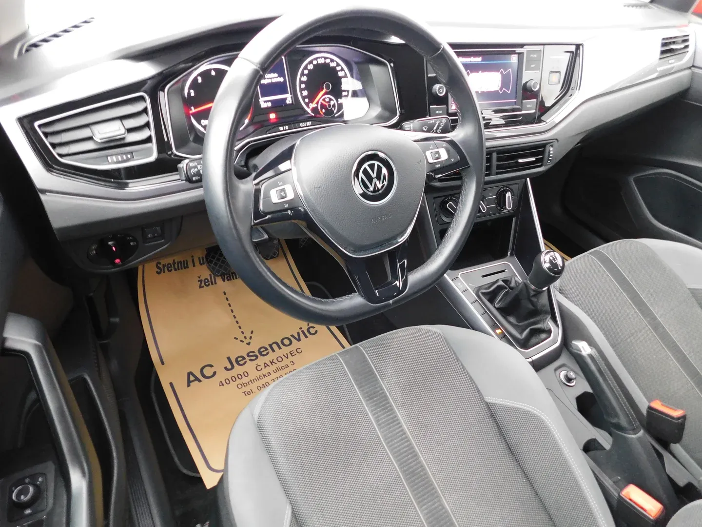 07941 volkswagen polo 1.0 tsi highline - slika 9