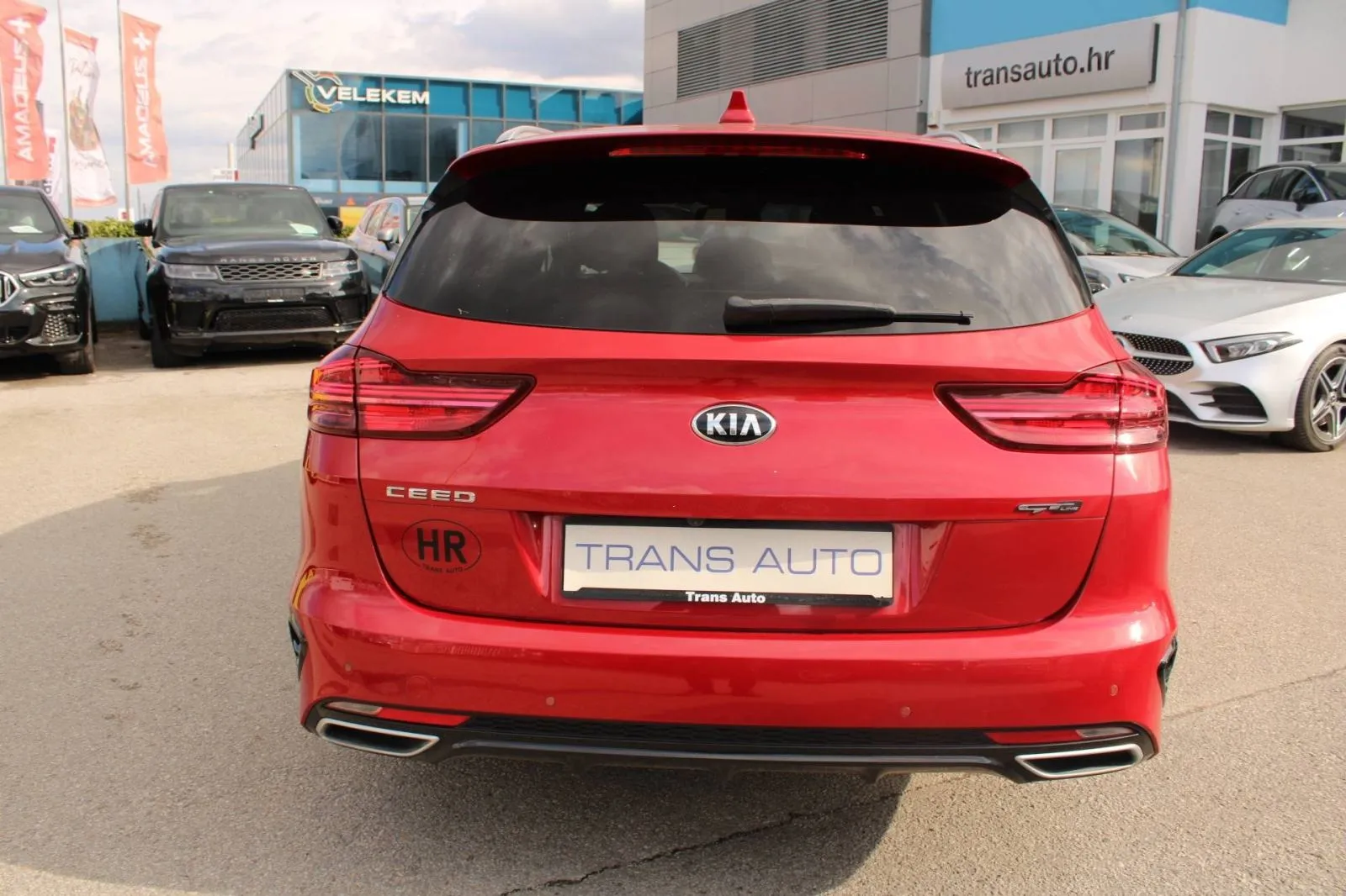 kia ceed sportswagon 1.6 crdi gt line *led, navigacija, kmaera* - slika 6