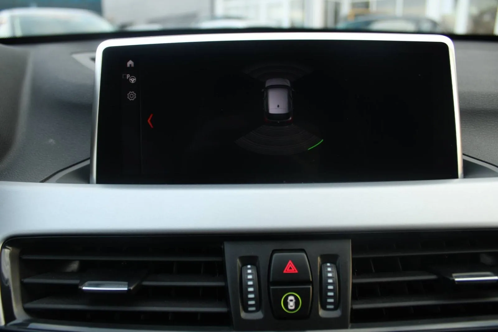 bmw x1 20d xdrive automatik *led, navigacija* - slika 14